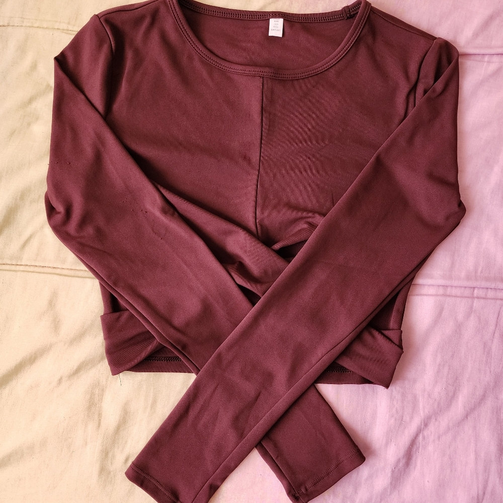 90 Degrees by Reflex Dark Maroon/Brown Yoga Knotted Cropped Elastic Top